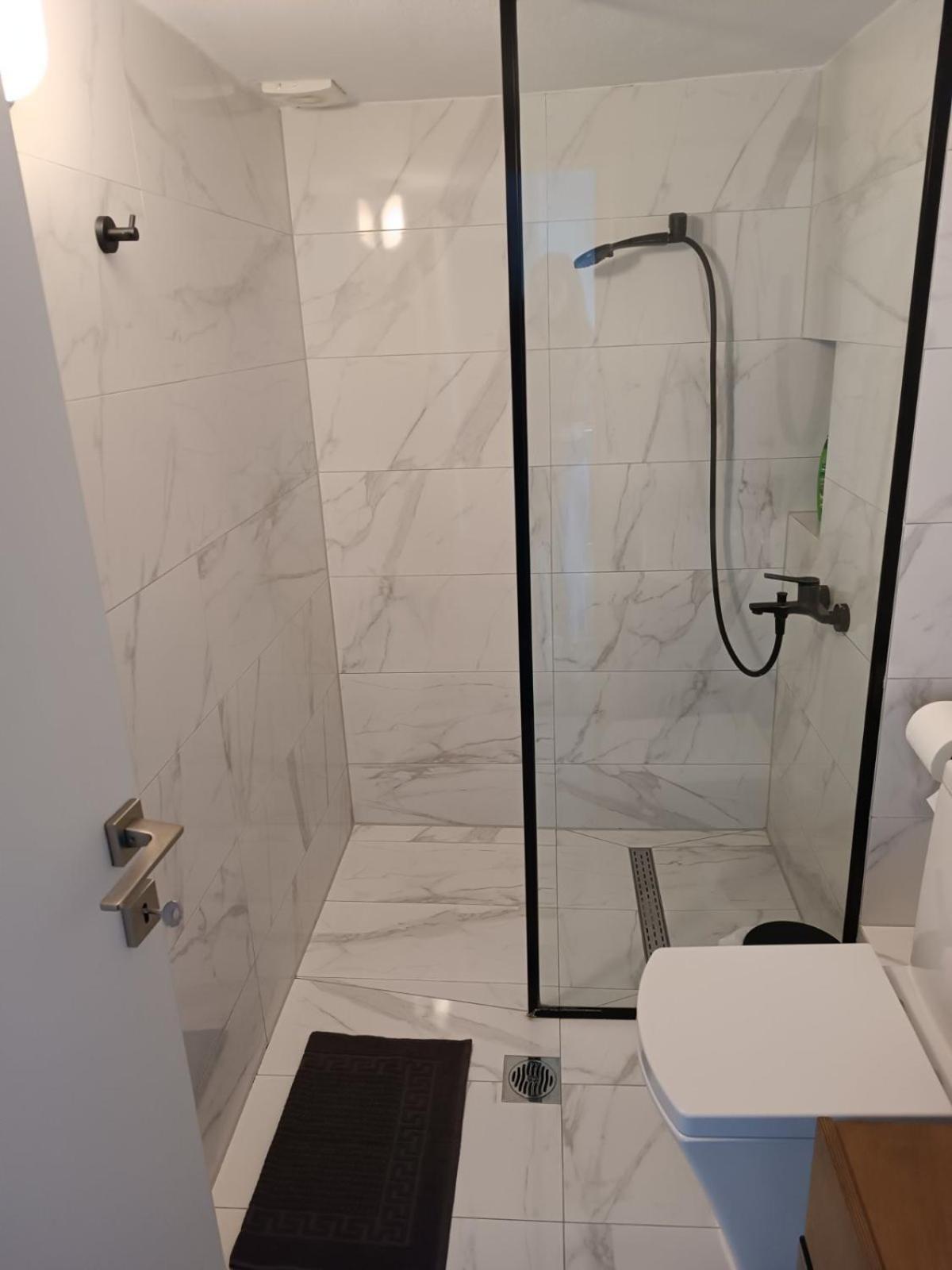 Penthouse Suite Center Kavala Esterno foto